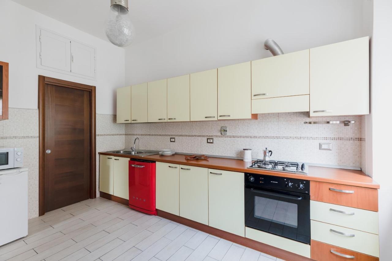 Casa Flo Rom